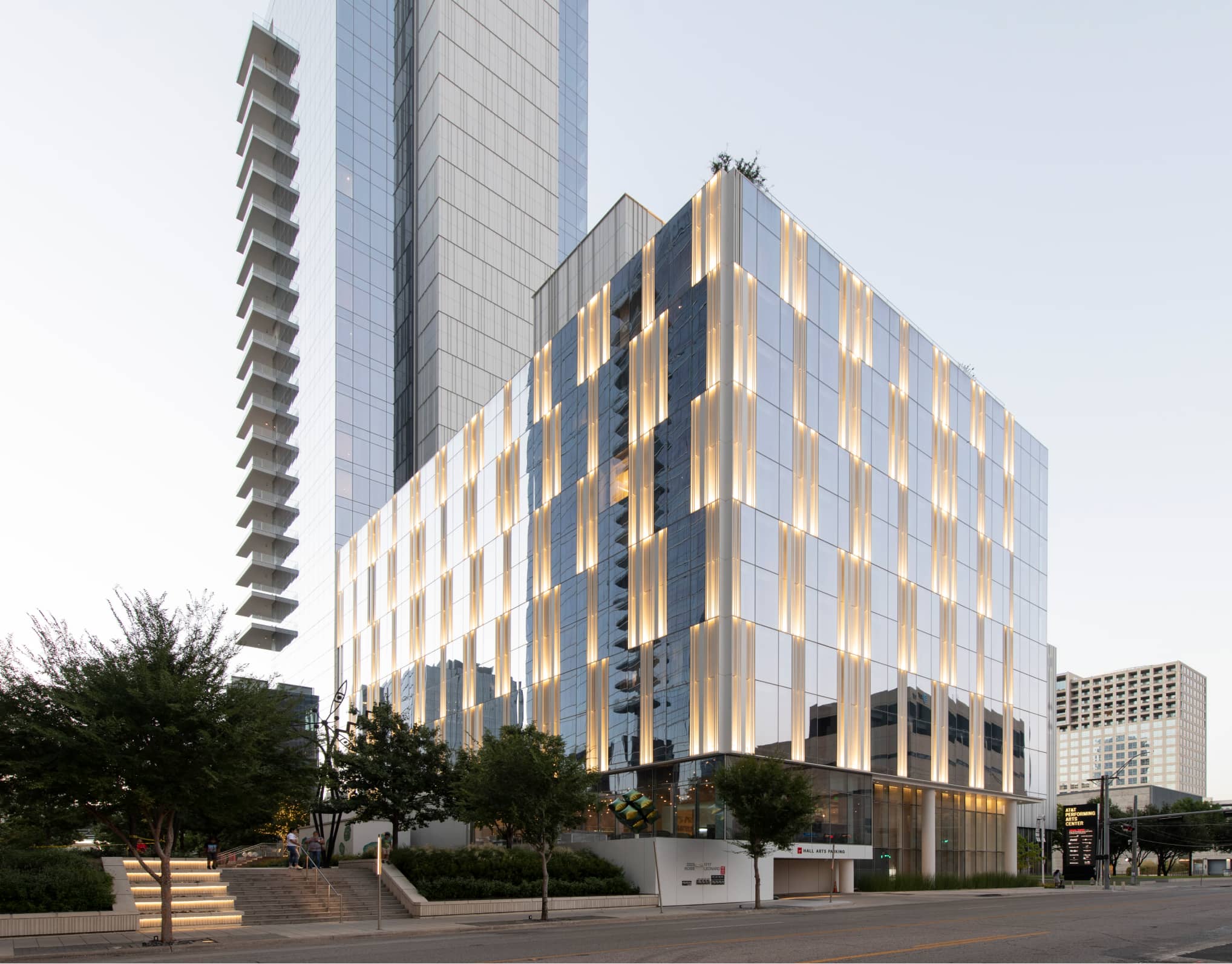 HALL Arts Hotel, Dallas