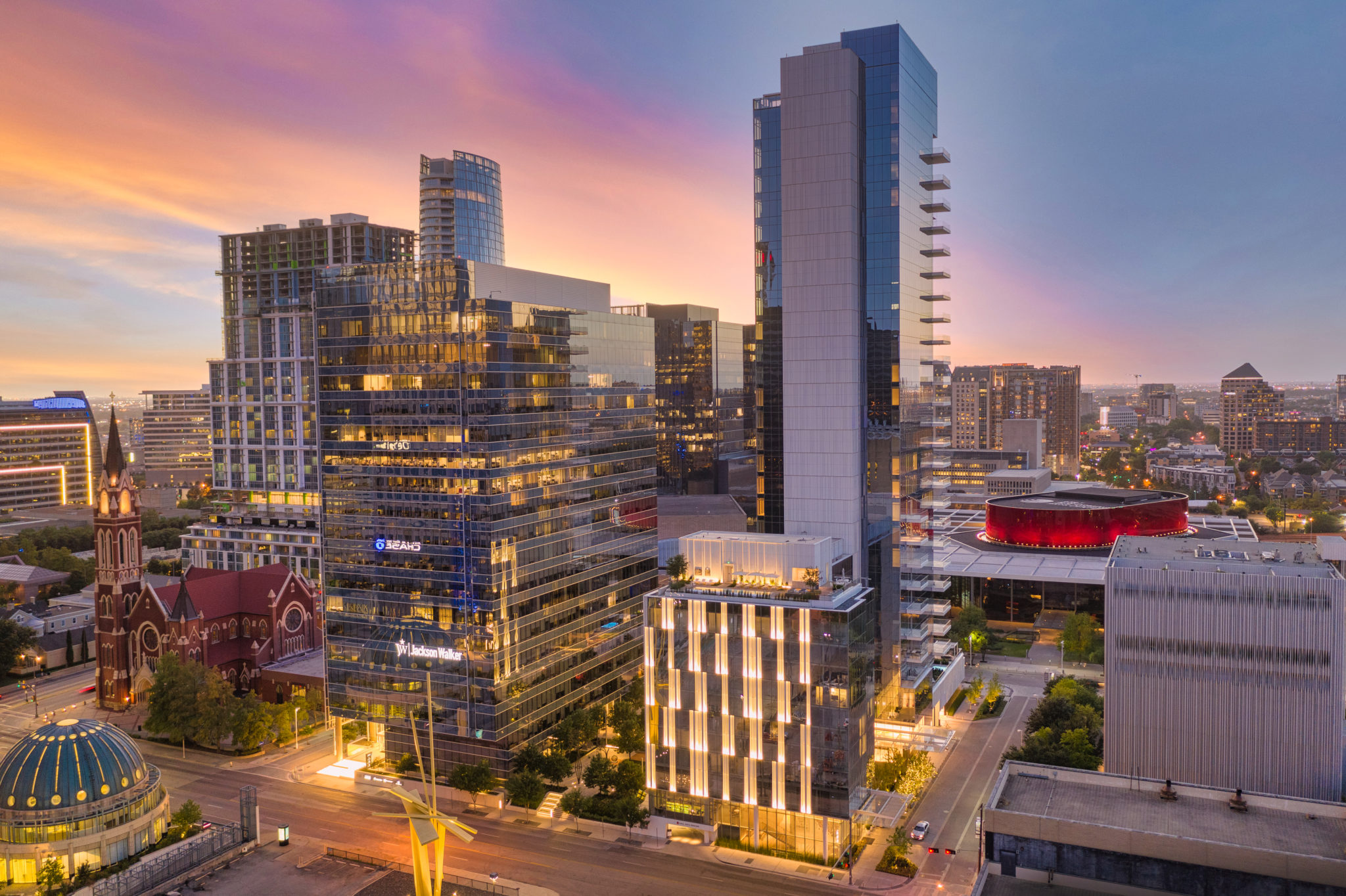 HALL Arts Residences at dusk, Dallas Arts District
