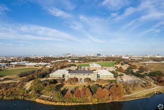 Aerial view of Parkside on Legacy and its lake, Plano TX