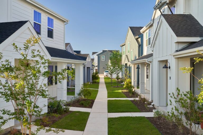 Yardhomes build-to-rent homes along a landscaped walkway